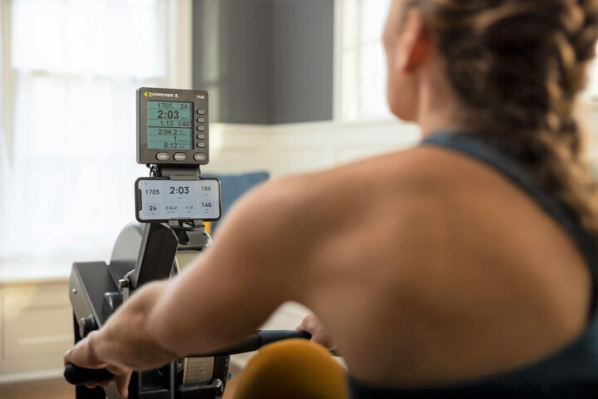 woman on rowerg